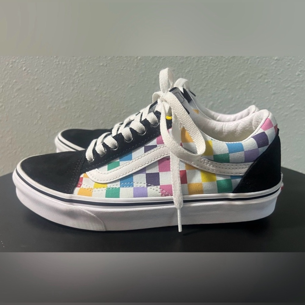 VANS Off The Wall Old Skool Rainbow Pride Checkerboard Lace Up Skater Sneakers - Picture 6 of 13